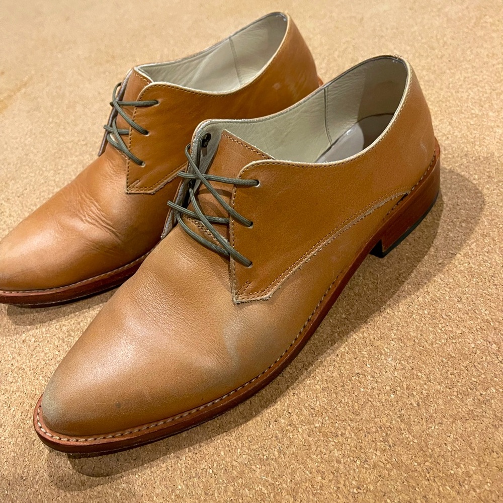 Nisolo Loafer in tan 8.5 sz